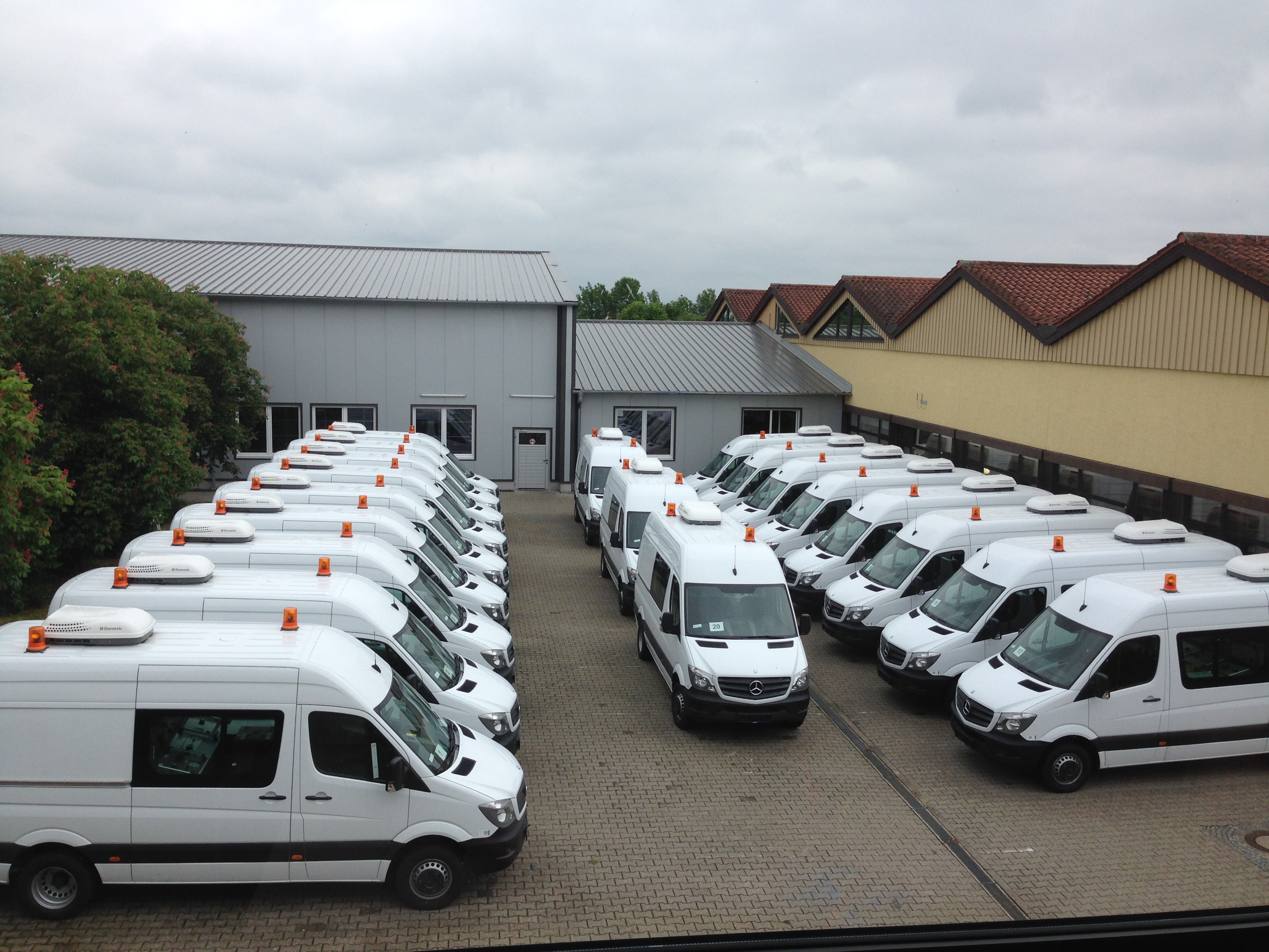 Maintenance the cable Test Van for cable test and fault locator